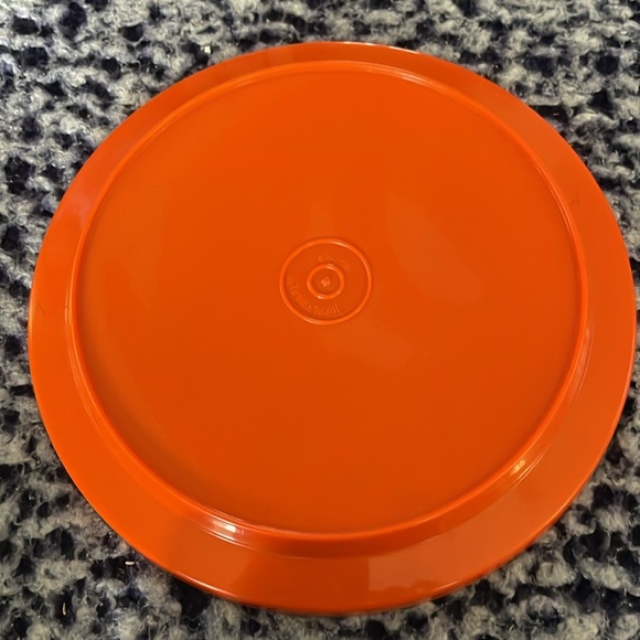 Vintage Tupperware cereal bowl with lids - Picture 5 of 10